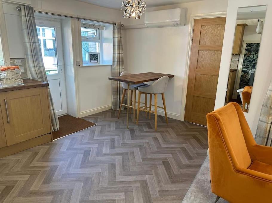 Thee Olde Cow Shed Cottingham, Central Location, 500 Meters From Cottingham Train Station, Close To Hull & Beverly, Free Parking & Wi-Fi , Entire Detached Property Екстер'єр фото